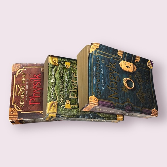 3 Book Set YA Septimus Heap - Magyk, Flyte, Physik by Angie Sage - Picture 12 of 12
